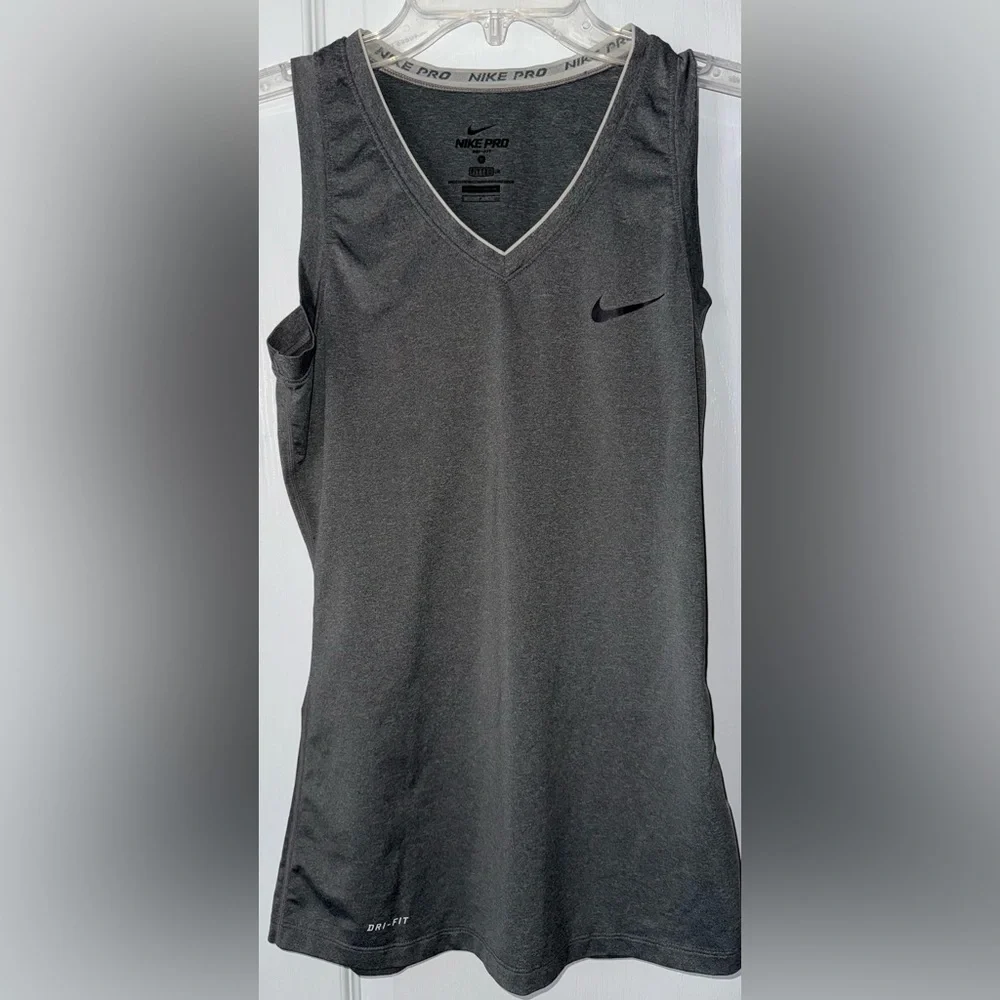 Nike Pro Grey Athletic Tank Top Size S